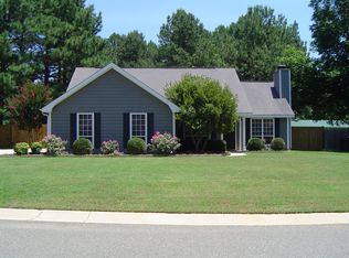 201 Timber Ridge Dr, Warner Robins, GA 31088