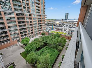 Liberty Lakeview Towers, Toronto, ON M6K 0A2