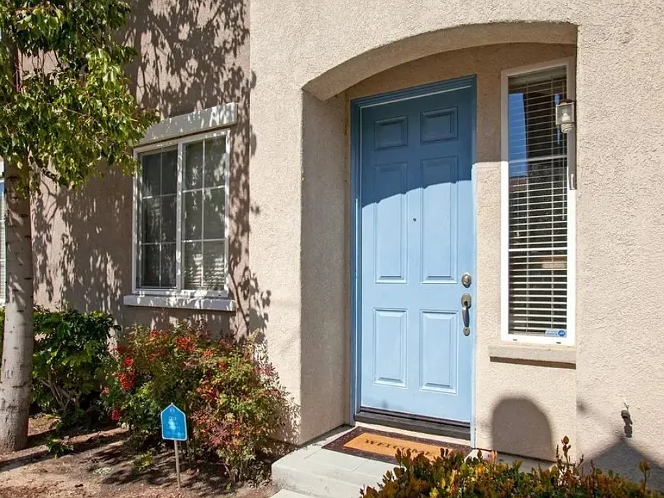 1484 Canvas Dr #6-1
