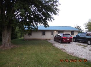 5135 N Springboro Rd, Brookston, IN 47923