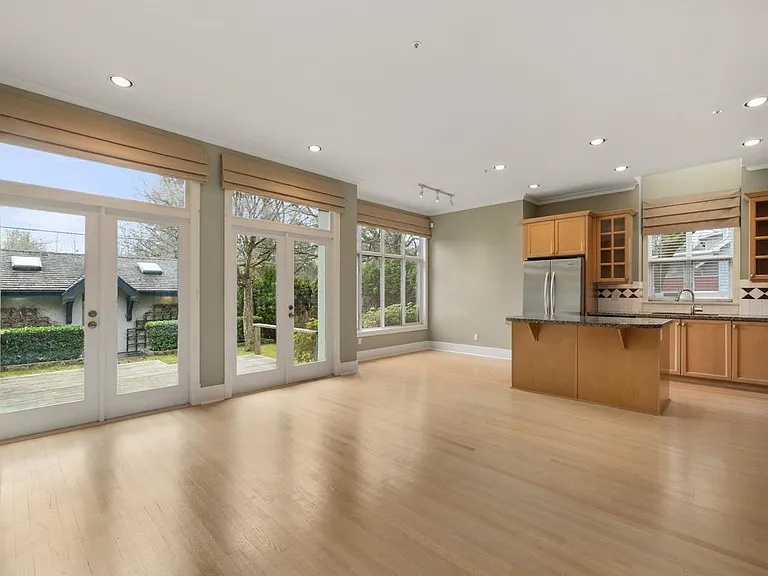 3998 W 32nd Ave — Photo 15