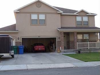 2nd image of 513 S 3040th St W