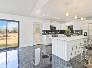 1092 State Highway 46 S, New Braunfels, TX 78130