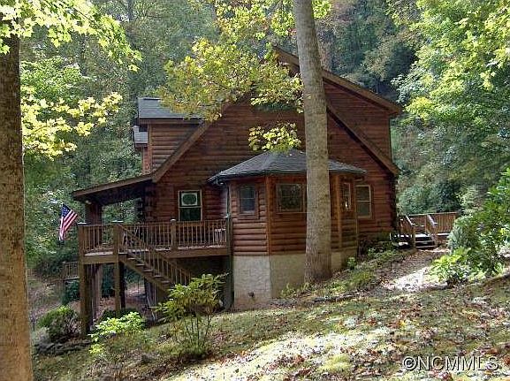 1st image of 103 Lionheart Ln