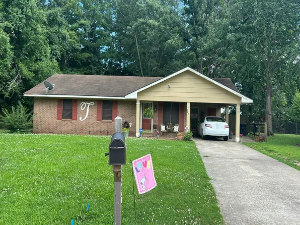 582 Dogwood Cv, Greenville, MS 38701