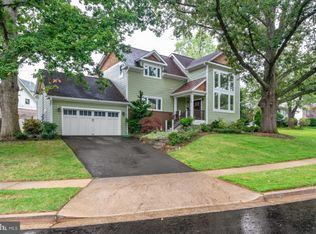 1824 Panarama Ct, Mc Lean, VA 22101