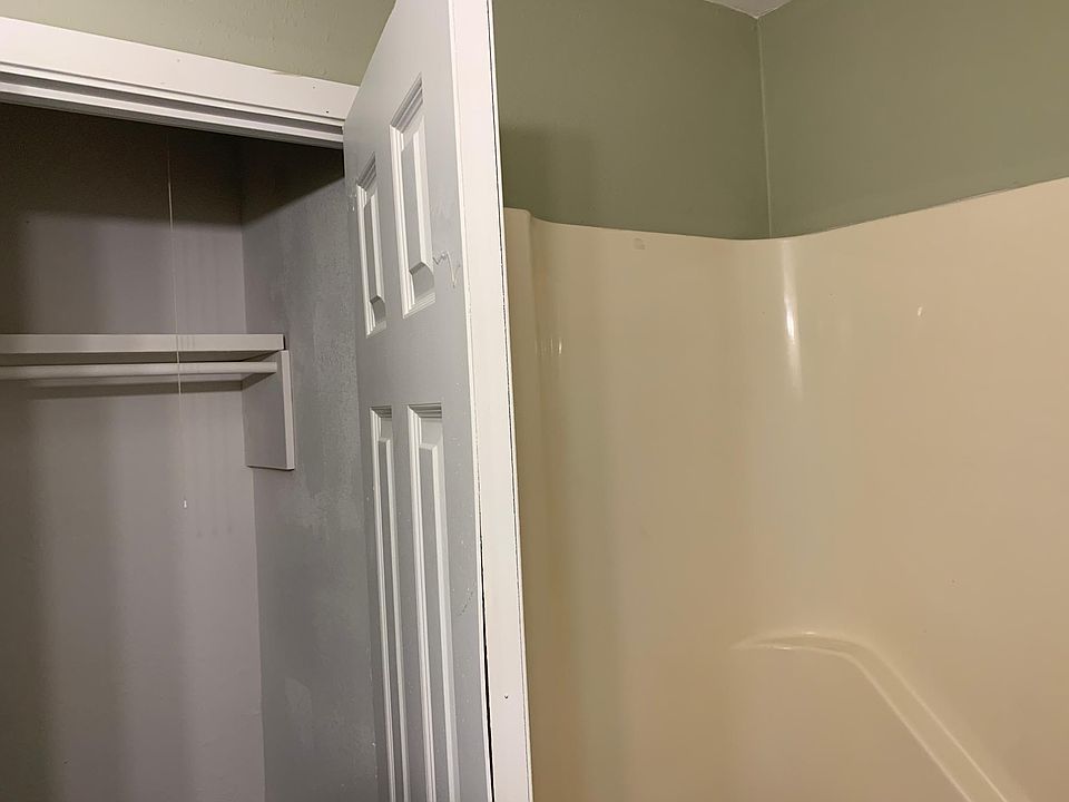 2nd image of 2001 E 20th St APT 6
