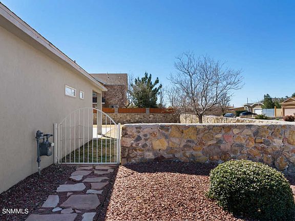 3rd image of 4732 Diamante Ct