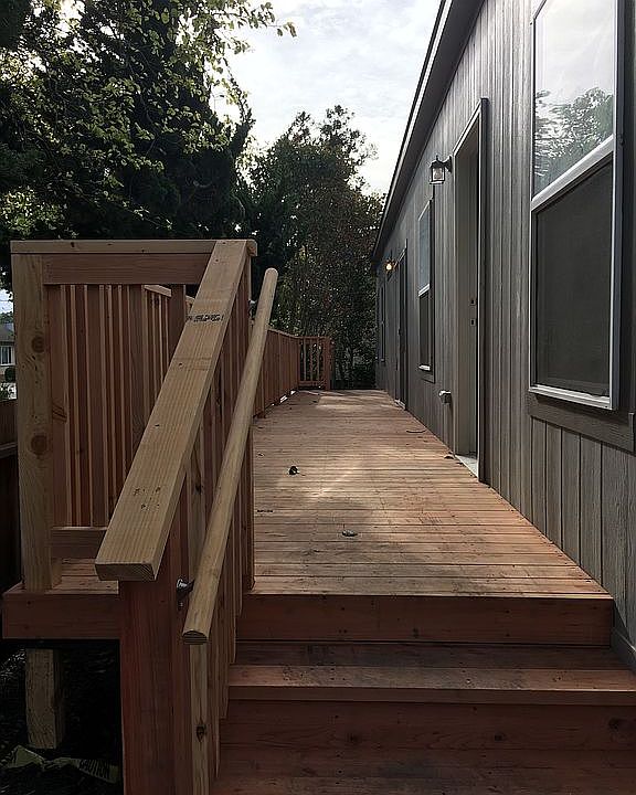 2nd image of 1099 38th Ave Space 1