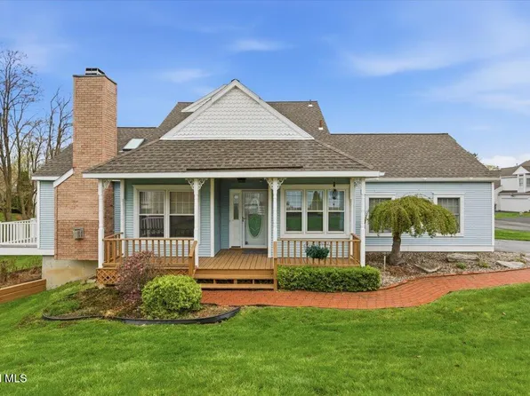 18 Kensington Place, Albany, NY 12209