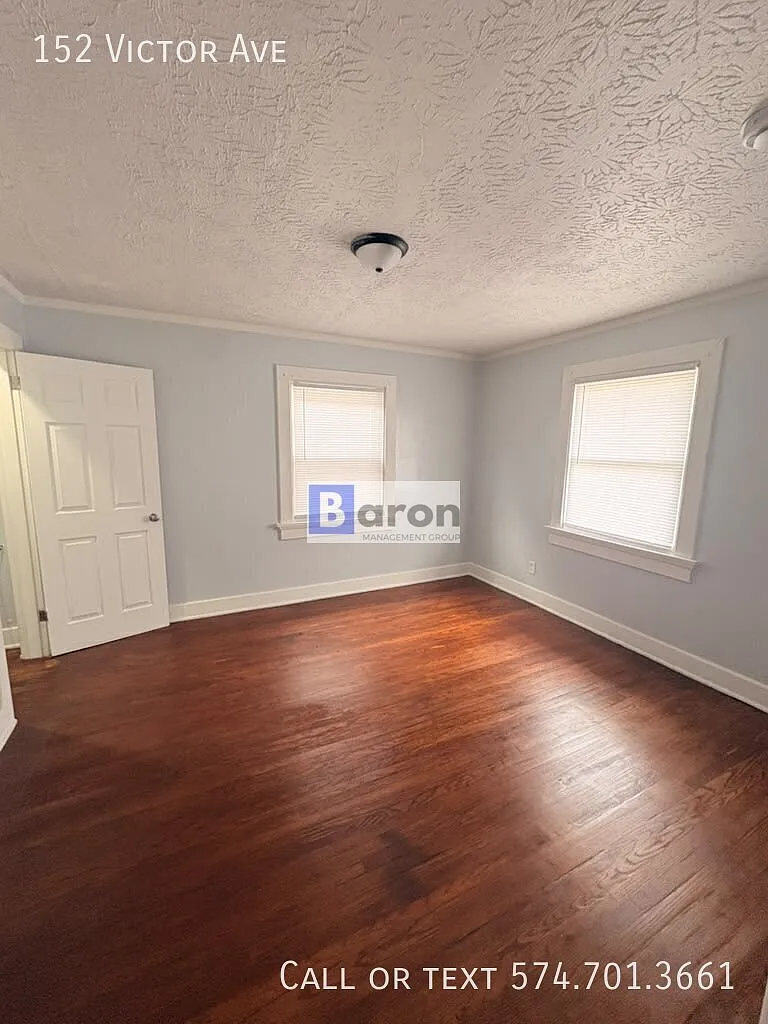 152 Victor Ave — Photo 4
