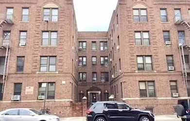 30-33 32nd Street