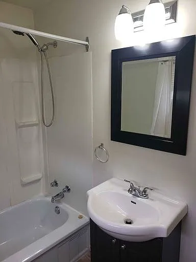145 Dumoulin St #1A — Photo 10