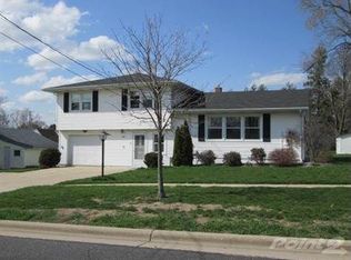 506 High St, Clinton, WI 53525