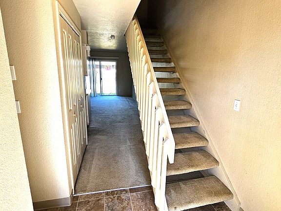 3rd image of 3515 Kauffman Ave APT B
