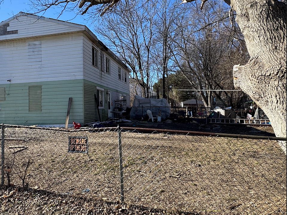 2nd image of 34104 Decatur Ct