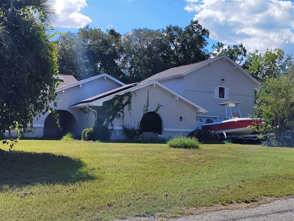 1st image of 3160 N Eisenhower Ave