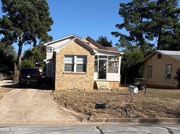 1208 S Buckley Ave, Tyler, TX 75701