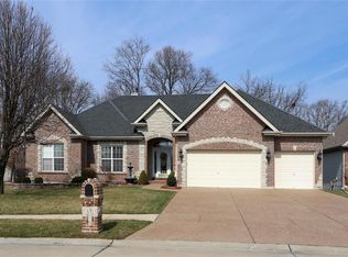 316 Highland Meadows Ct, Wentzville, MO 63385