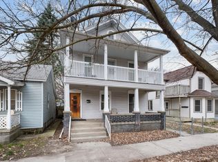 937 Davis Ave NW, Grand Rapids, MI
