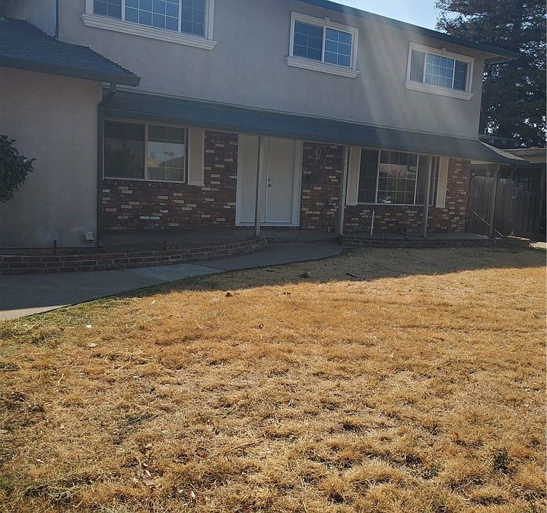 2nd image of 2340 Glen Ellen Cir