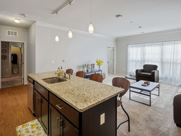 351 Lincoln Ave #2-1043288