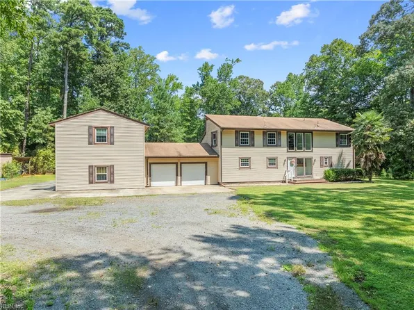 12255 Waterview Trl, Carrollton, VA 23314