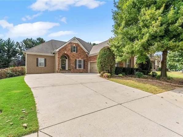 3875 Deer Run Dr, Cumming, GA 30028