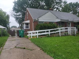 23101 Brittany Ave, Eastpointe, MI 48021