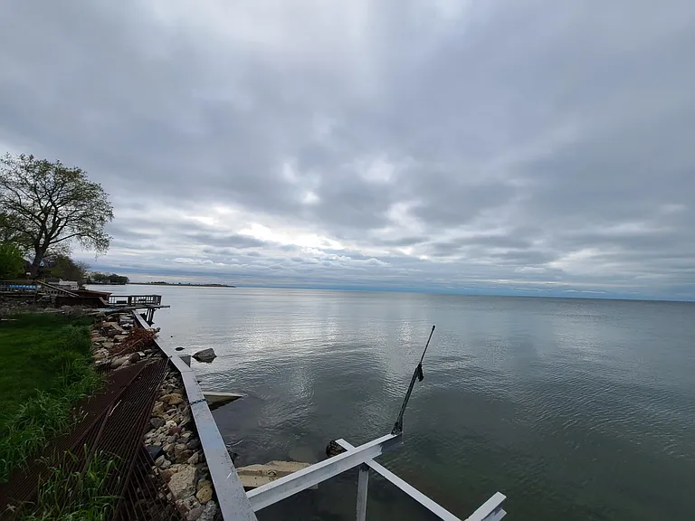 7548 Lakeshore Dr — Photo 12