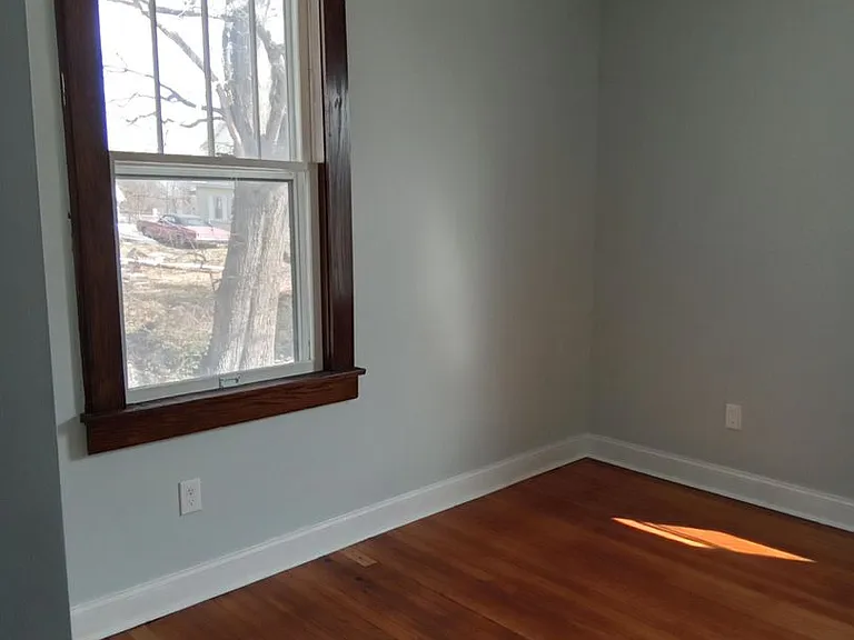 824 Rivermont Ave — Photo 8