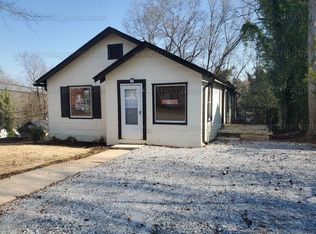 6 Dogan St, Greenville, SC 29607