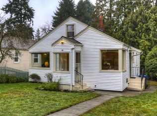 858 NW 90th St, Seattle, WA 98117