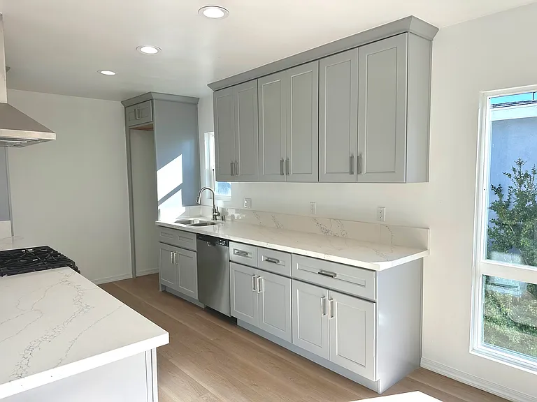 5479 Orange Ave — Photo 9
