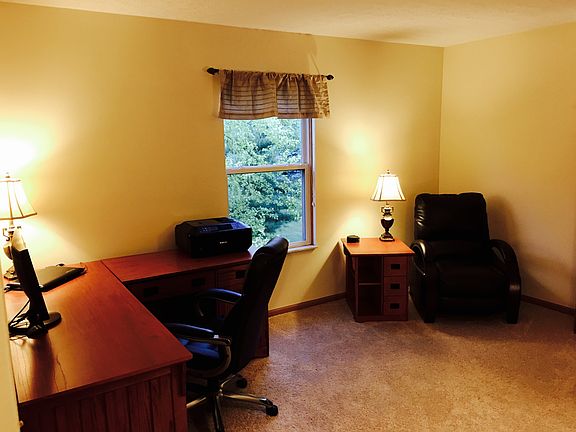 5th image of 4940 Baycroft Dr