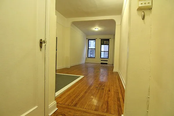 Rented by FirstService Realty (legacy) | media 20