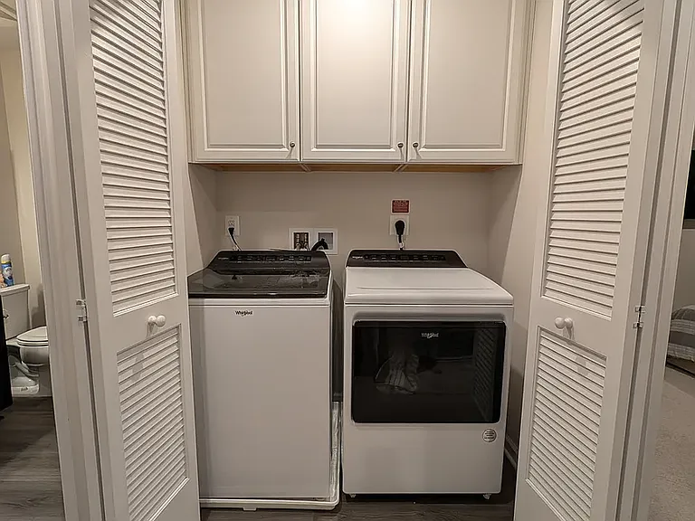 8610 Upton Ln — Photo 14
