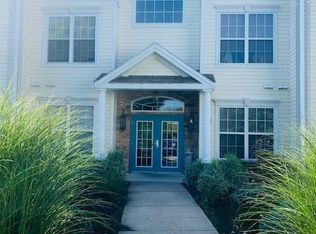 684 Saint Andrews Pl, Englishtown, NJ 07726