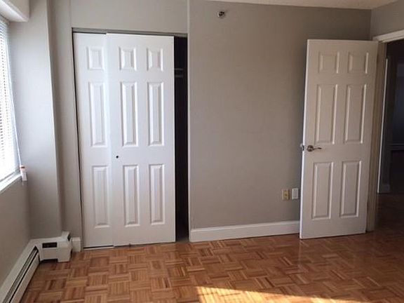 2nd image of 1025 Hancock St Unit 11J