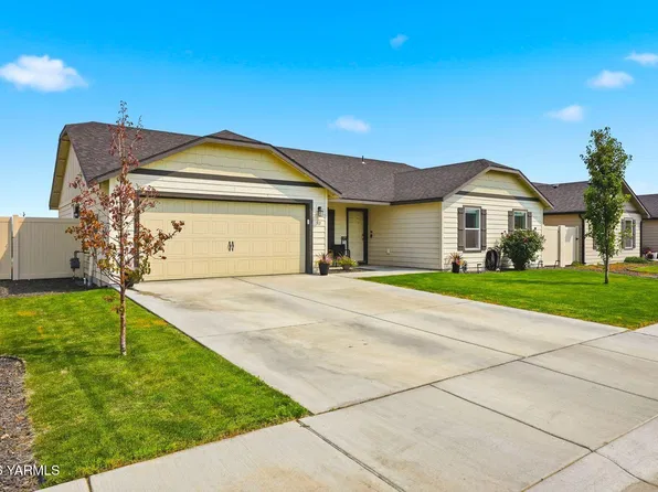511 Lacoursiere St, Moxee, WA 98936