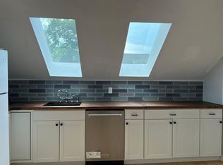 29 Peach Ave FLOOR 3, Providence, RI 02906