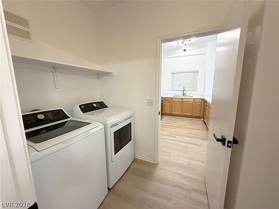5th image of 8725 W Flamingo Rd APT 226