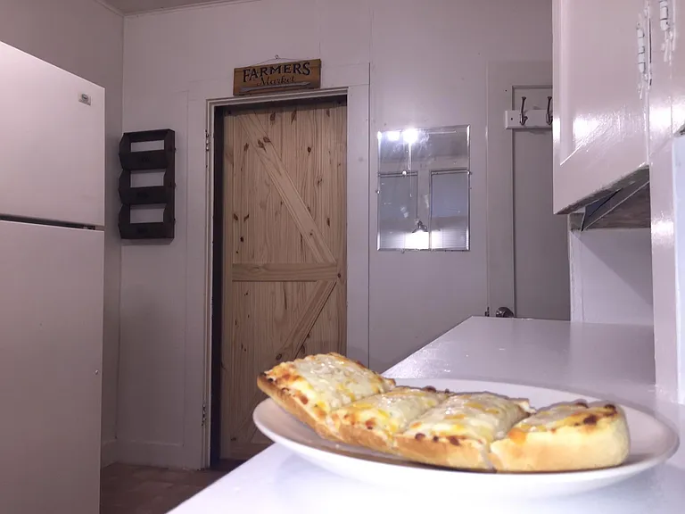 812 Florence Ave #1 — Photo 6