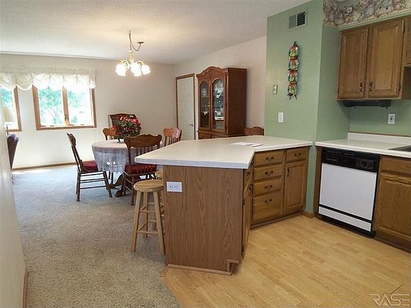 5th image of 506 N Vandemark Ave #1A