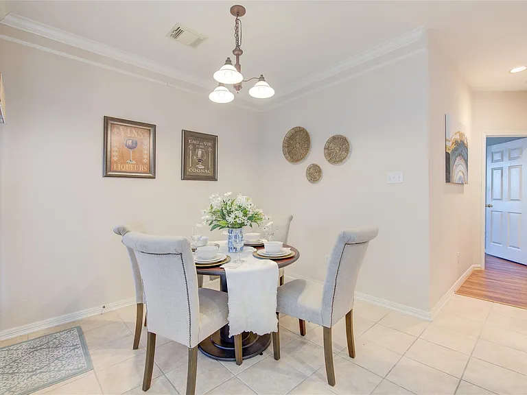 22514 Jutewood Ln — Photo 24