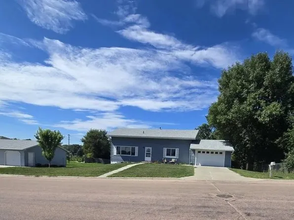 418 Logan Ave #3&4-1/2, Gregory, SD 57533