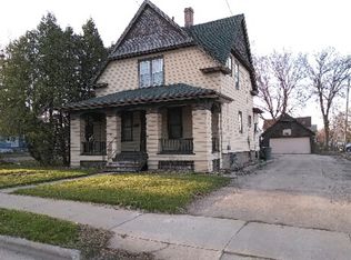 138 Park Ave, BRILLION, WI 54110