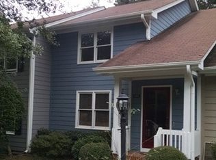 1515 Woodcroft Dr, Raleigh, NC 27609