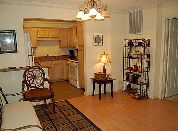 3rd image of 5818 E University Blvd APT 121