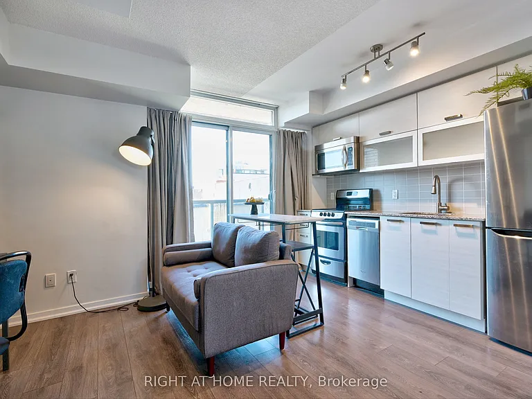 68 Abell St W #336 — Photo 1